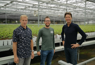 vlnr Joost Vletter (Hoogeveen Plants), Willem Jan Hoogduin (WPS), Siem Hoogeveen (Hoogeveen Plants)